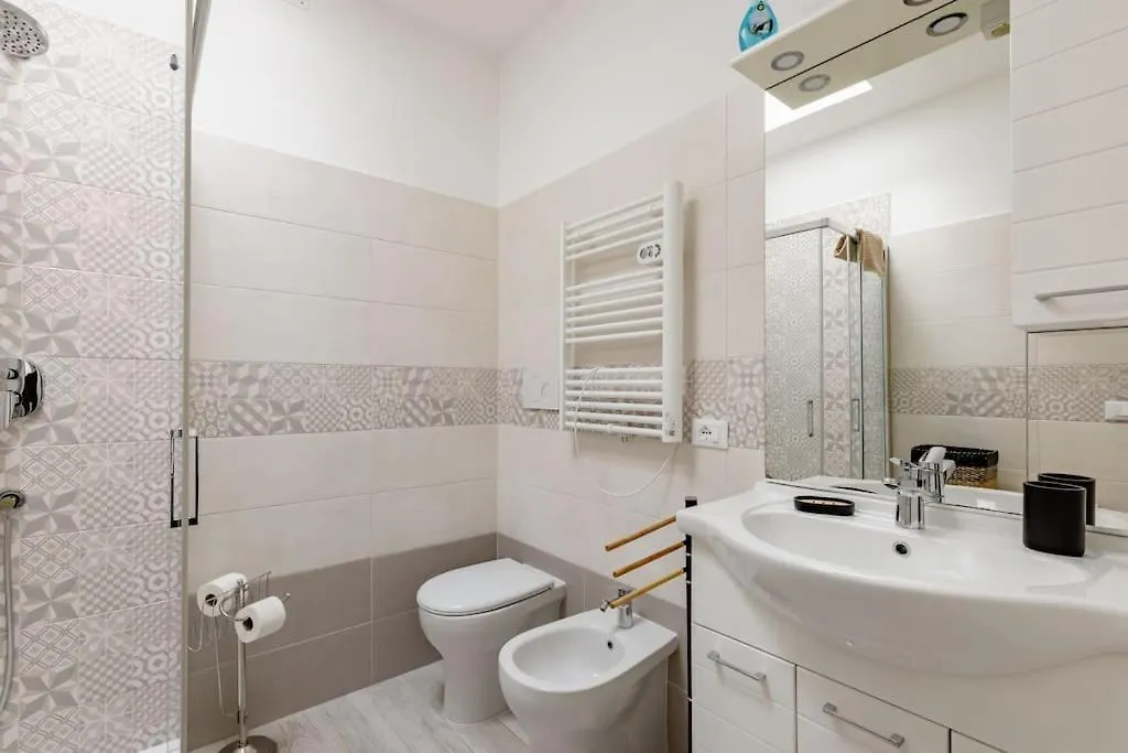 Laura Al Mare Apartment San Bartolomeo Al Mare Italy